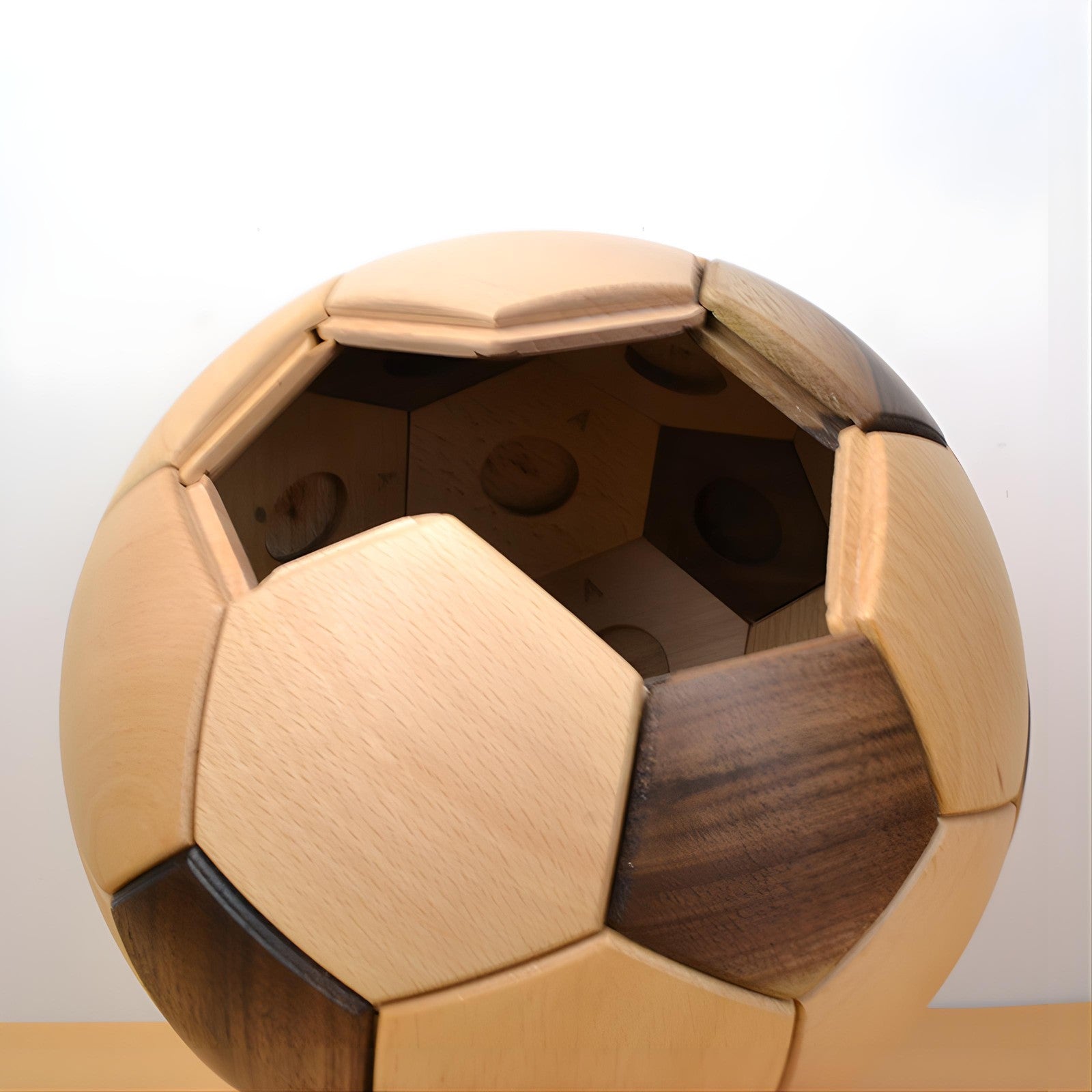 Holz-Fußball Holztrophäe Fußball Dekomodern WM Männer Geschenk Puzzle Spiel